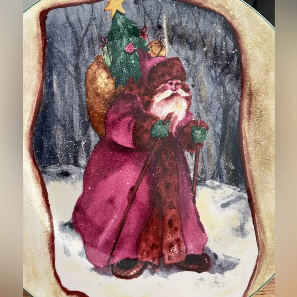 Royal Norfolk Festive Santa Plate vintage with Burgundy and Gold